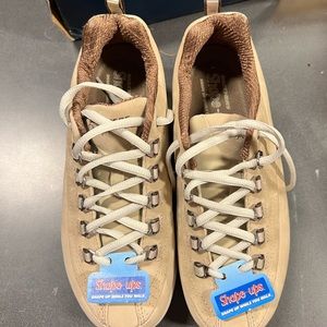 New in box sketcher shape ups